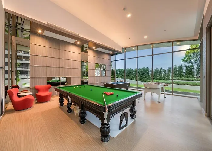 Amazing Pool And Luxury Unit Near Phrom Phong Bts Apartment